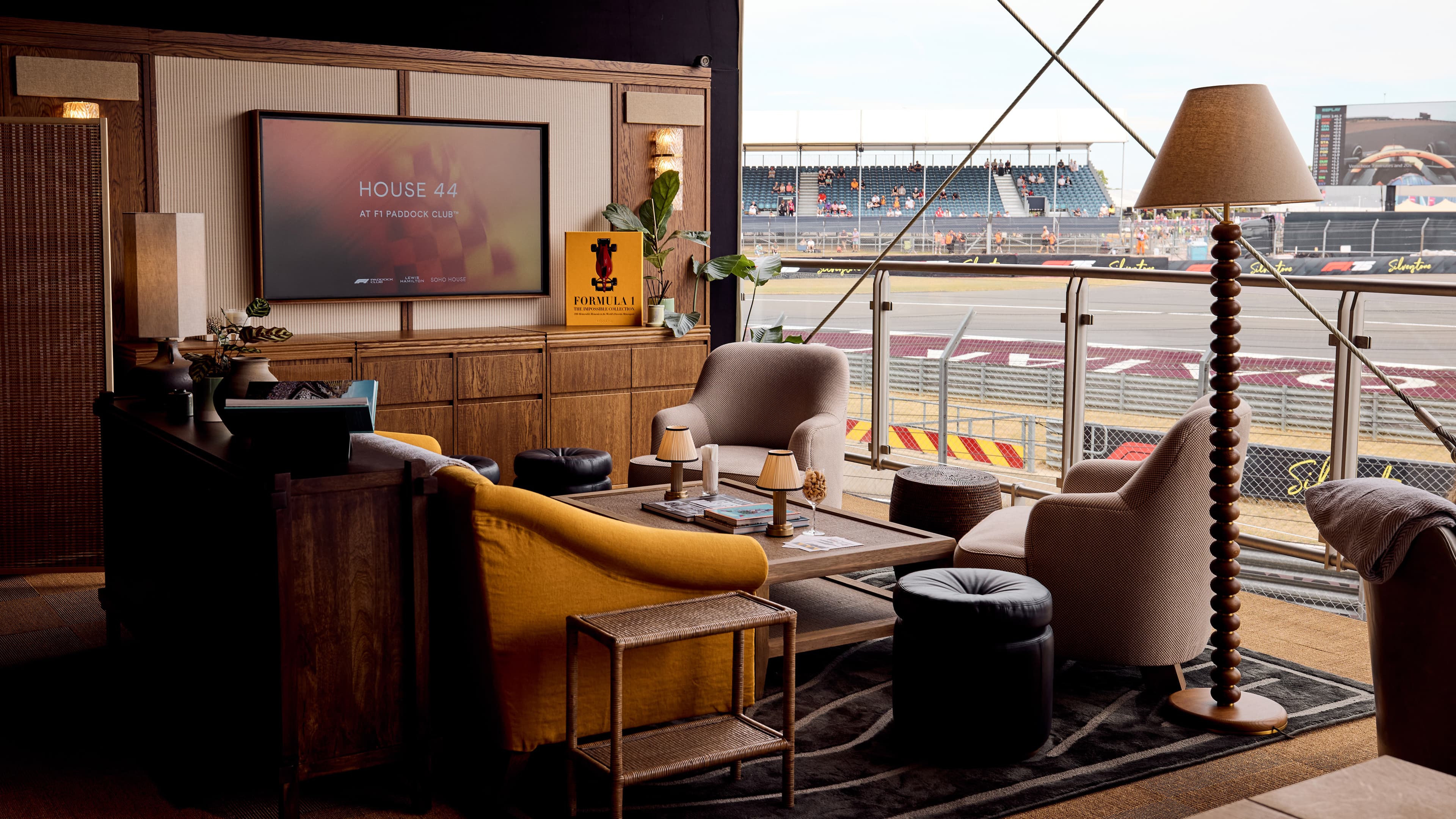 F1 Paddock Club