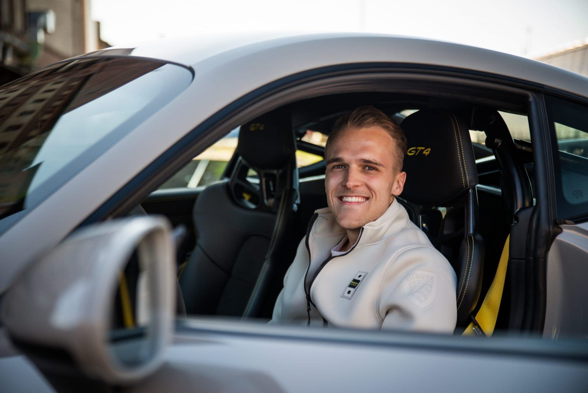 DRIVTO Ambassador Dustin Wolf - TheWolfofPassion creating automotive lifestyle content at DRIVTO Events